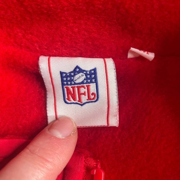 Canon Photography NFL Red Zip Up Sleeveless Zip Up Vest Jacket Size Medium - Picture 3 of 10